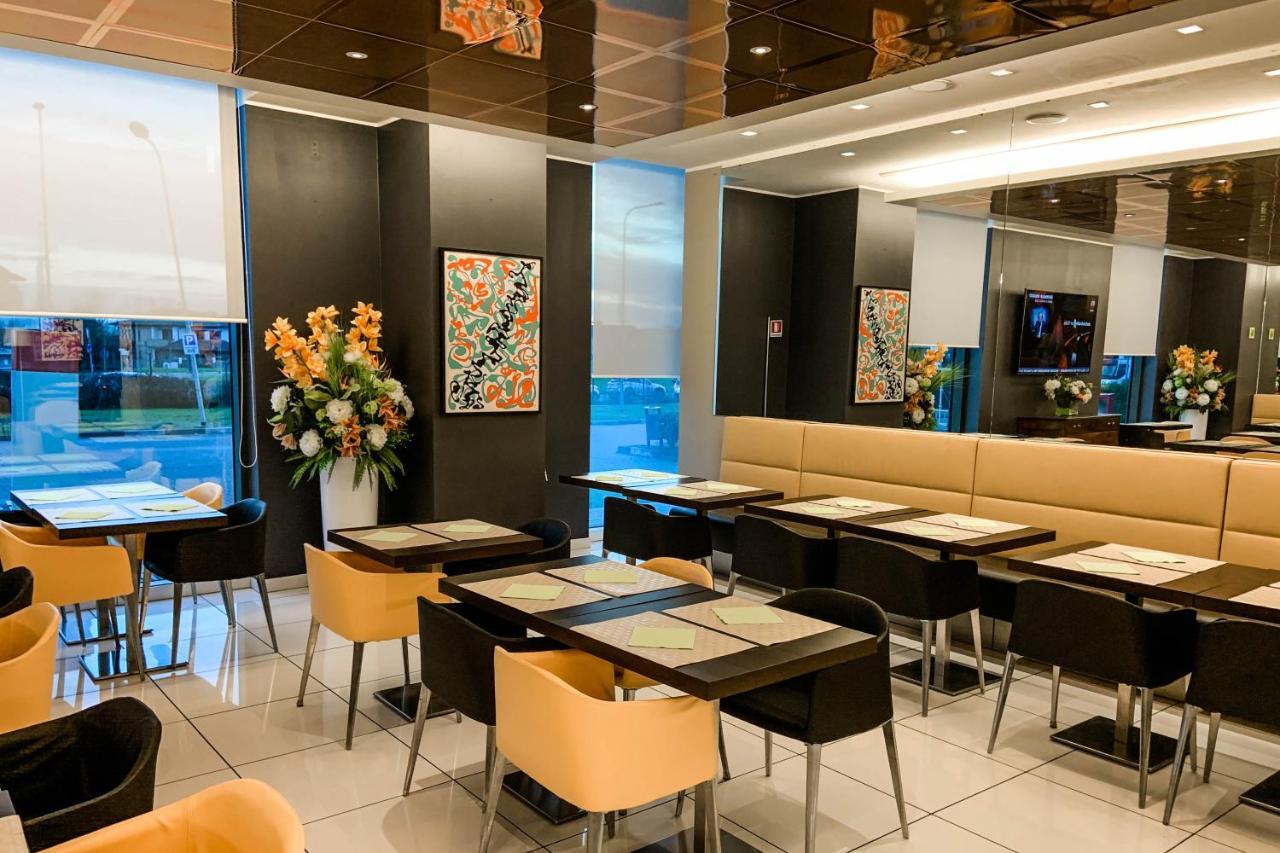 Ibis Styles Milano Melegnano Hotel Carpiano Buitenkant foto